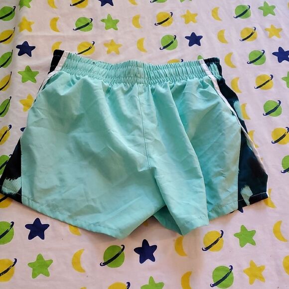 Nike Light Teal Dri-FIT Shorts Womens Medium - Picture 5 of 6